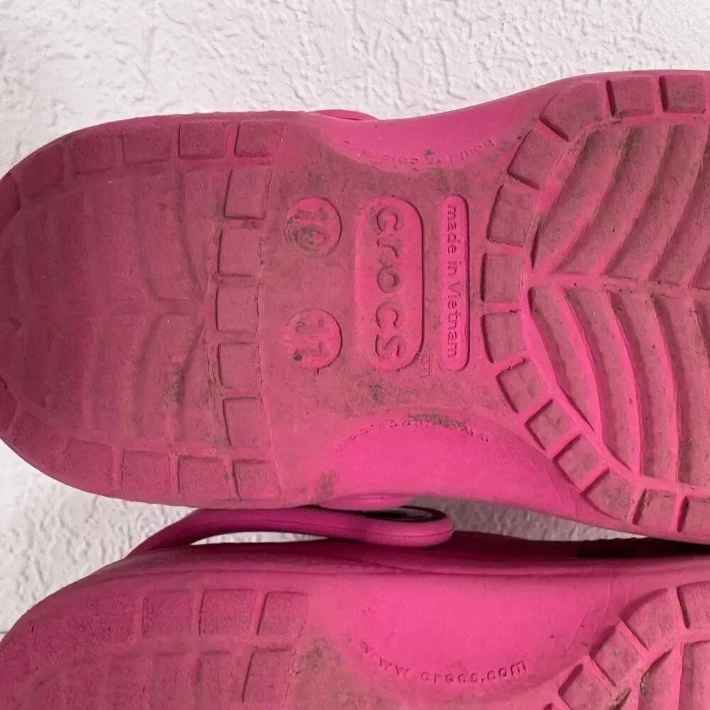 Crocs Pink Kid's Classic Clog Shoes Kid's‎ 10